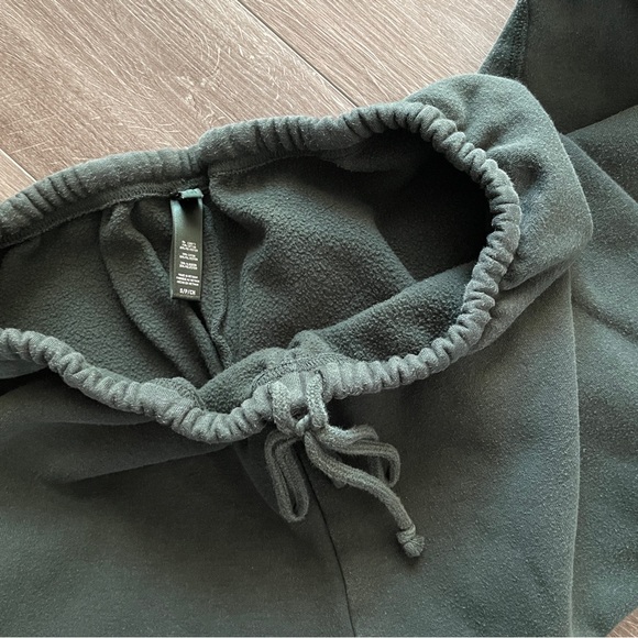 skims cotton fleece pullover hoodie & joggers in spruce - Picture 7 of 7